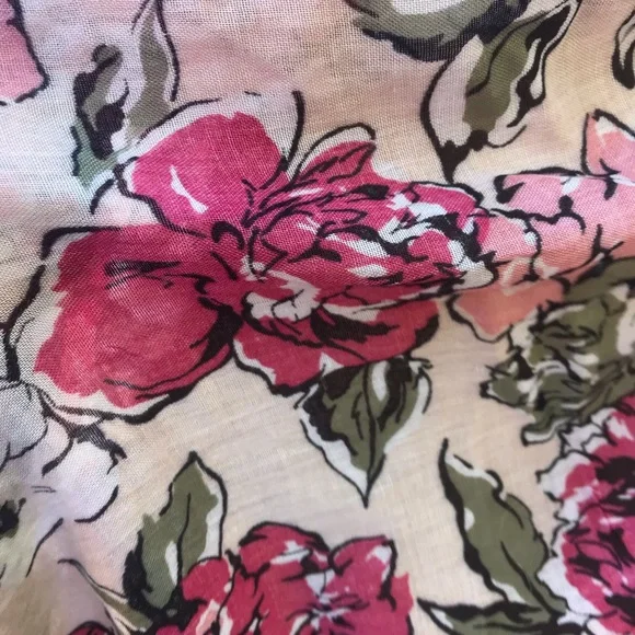 Light pink and white rose floral scarf 72” long 19” wide - Picture 7 of 11